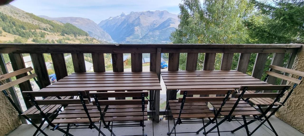 Auris Les Gentianes Station Alpe Huez Leilighet Eksteriør bilde